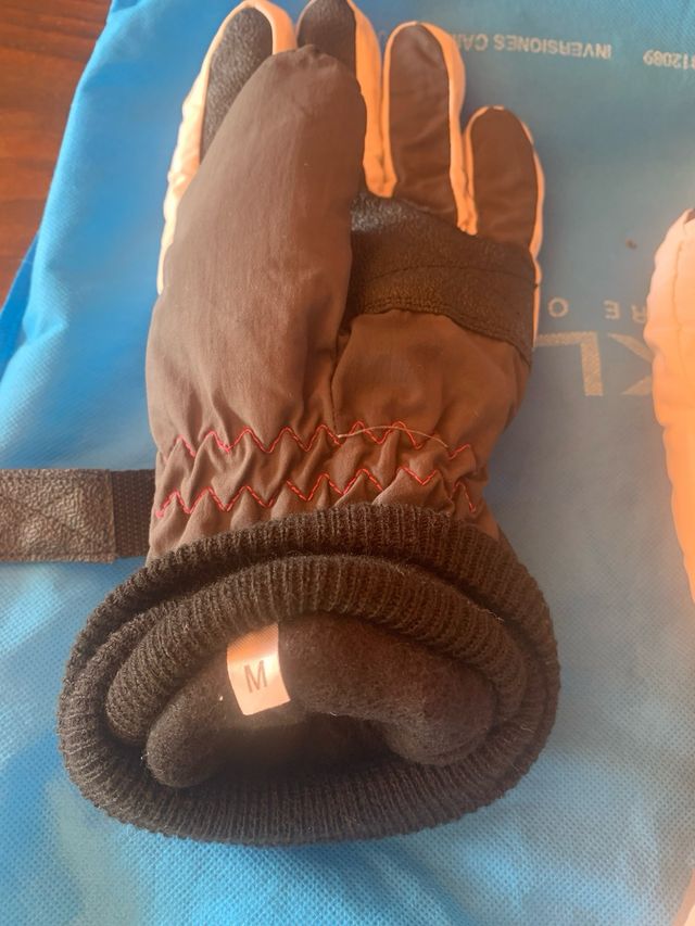 Luvas para a neve  senhora . Marca Berg