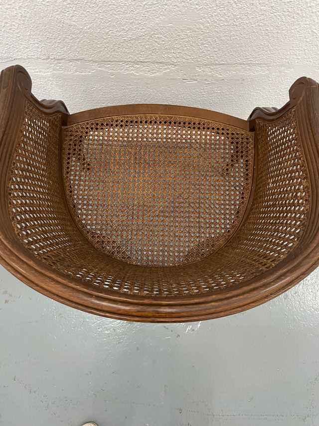 Hoje! Poltrona de mesa estilo Luís XVI vintage