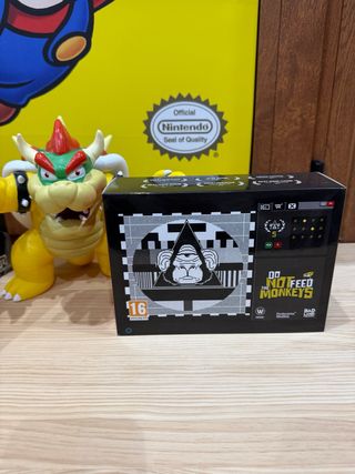 Do not feed the monkeys - Switch