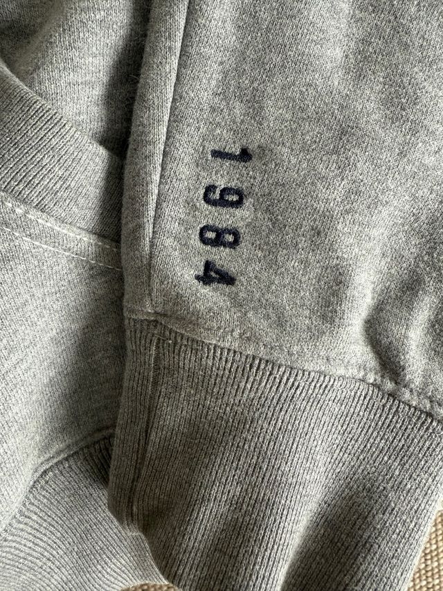 Sudadera Italiana Gas Jeans gris. Talla M.