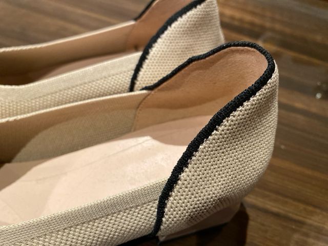 Zapatos tacón beige y negro - talla 38