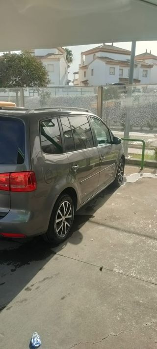Volkswagen Touran 2012