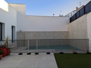 Valla seguridad piscina marca Babysecur