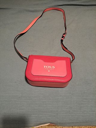 Bolso tous magenta de piel asa larga 