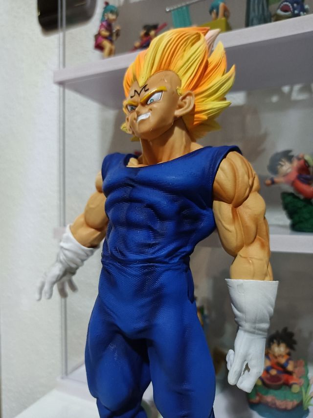 Figura Majin Vegeta SSJ DBZ