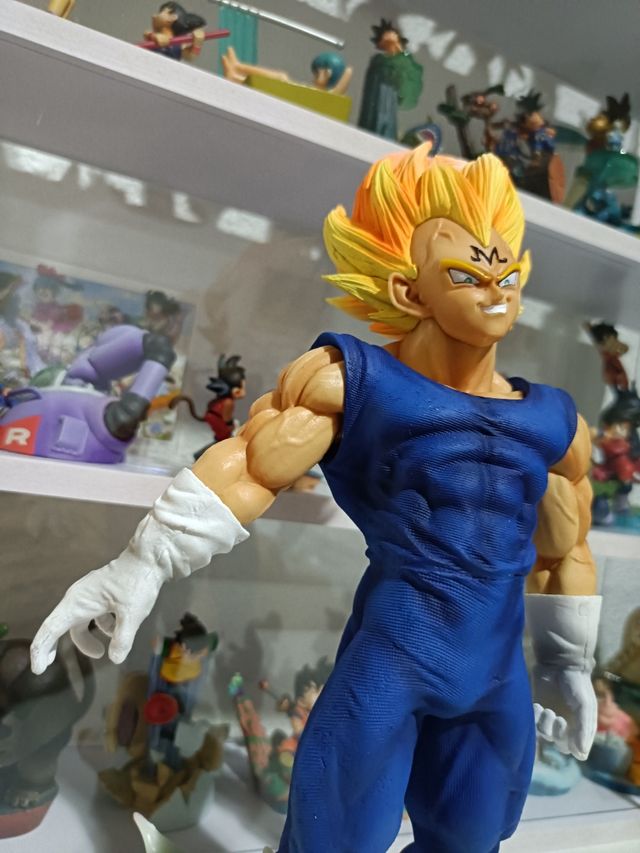 Figura Majin Vegeta SSJ DBZ