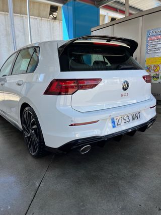 Volkswagen Golf 2021