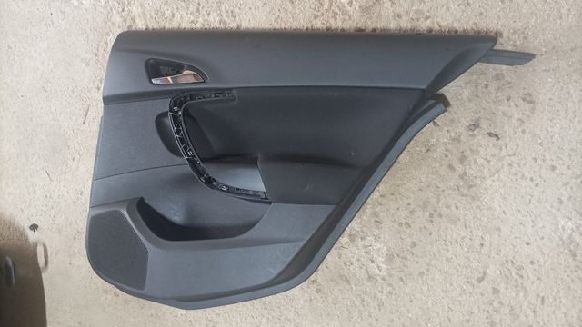 Panel puerta Opel Insignia