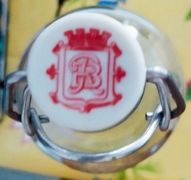 Botella cristal antigua tapa Flip top