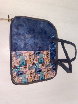 Bolso/Cartera de mano. Es de sweet candy