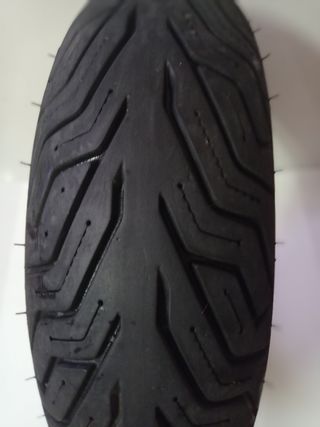 Neumáticos Michelin 130/70/12