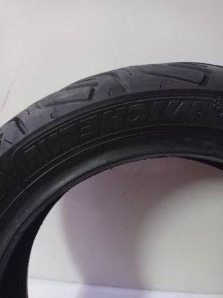 Neumáticos Michelin 130/70/12