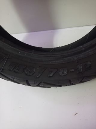 Neumáticos Michelin 130/70/12