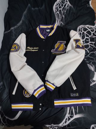 Chaqueta de los Lakers