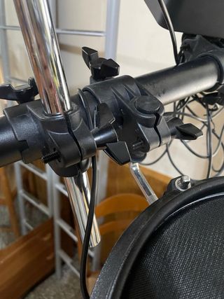 Batería electrónica Alesis