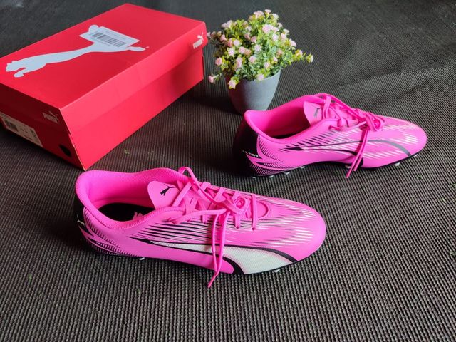 Botas Futbol Puma talla 44 rosa hombre