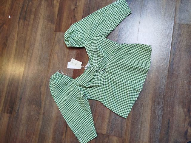 Blusa Nueva Mango talla M