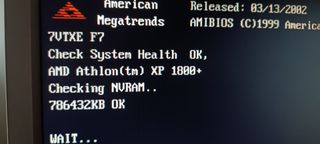 Placa base AMD XP. ( FUNCIONA PERO PETA)