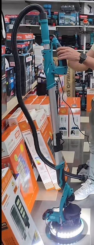 Levigatrice telescopica per muri 800W a Giraffa con LED