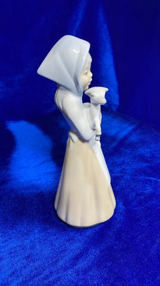 Figura porcelana Tengra.