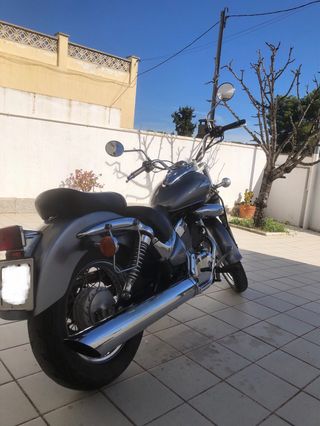 Suzuki Intruder 250cc