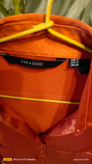 Blusa Zara basic M naranja 
