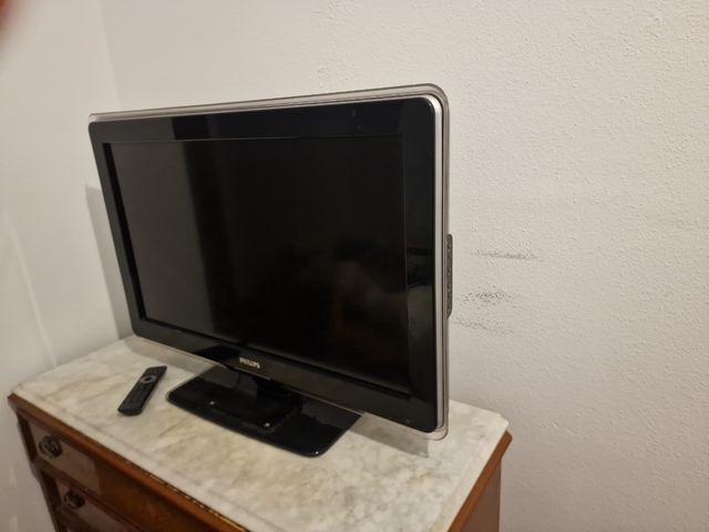 TELEVISIÓN PHILIPS, MANDO