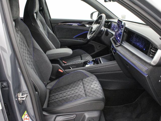 VOLKSWAGEN TAYRON R-LINE 1.5 ETSI 110 KW (150 CV) AUTOMáTICO DSG 7 VEL.