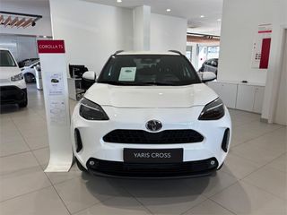 TOYOTA Yaris Cross 1.5 120H Active Plus