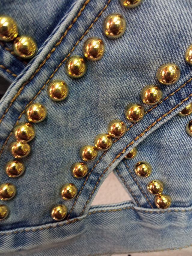 Chaqueta vaquera detalle