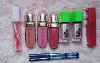 Pintalabios, iluminadores y eyeliner