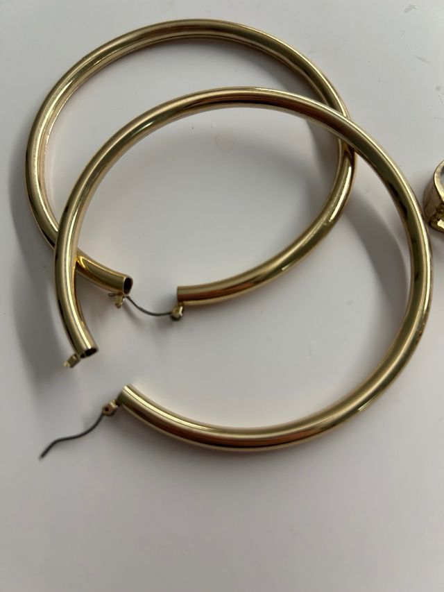 Set orecchini e anelli metallo dorato