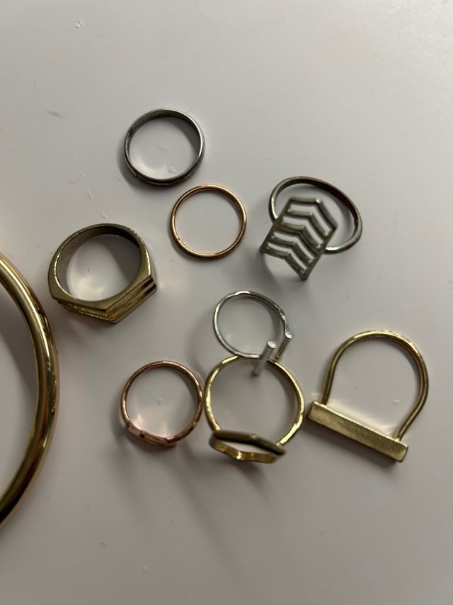 Set orecchini e anelli metallo dorato