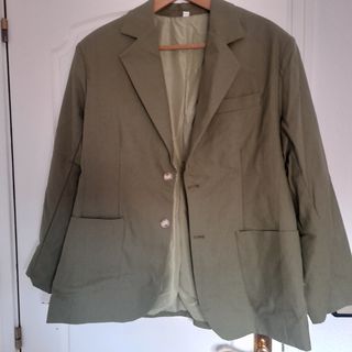 Blazer hombre  y pantalón verde oliva