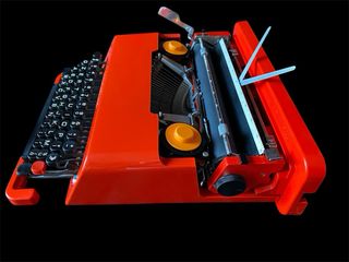 olivetti valentine come nuova e funzionante /1970