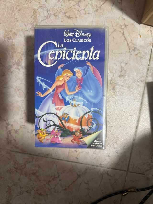 VHS Disney: Fantasia & Aladdin