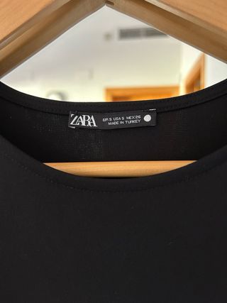Vestido Zara negro - Talla S que equivale M