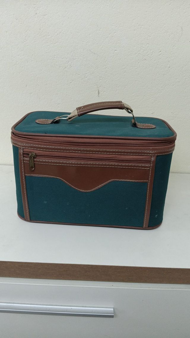 Neceser de viaje vintage
