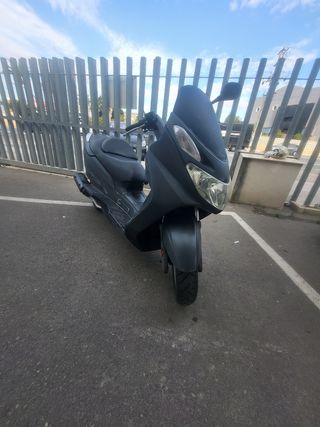 Suzuki burgman 149cc