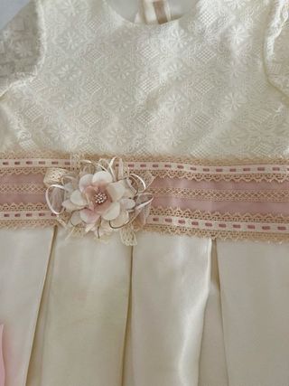 Vestido comunion Marca Tizzas TAlla 125