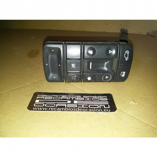 Mando elevalunas delantero izquierdo Opel  b_79804