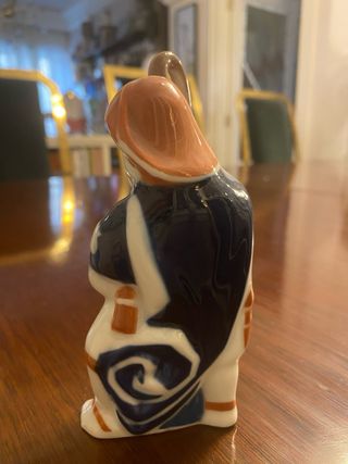 Figura decoración peregrino sargadelos el castro