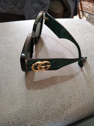Gafas de Sol Gucci.
