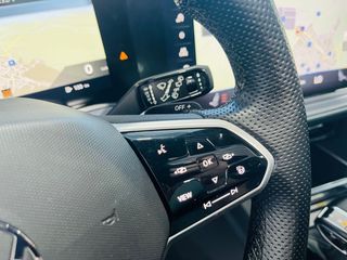 Volkswagen Touareg R-Line  3.0 TDI V6 231 CV 4Motion