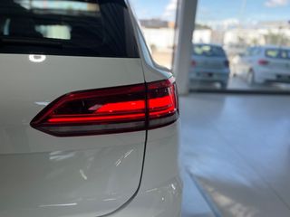 Volkswagen Touareg R-Line  3.0 TDI V6 231 CV 4Motion