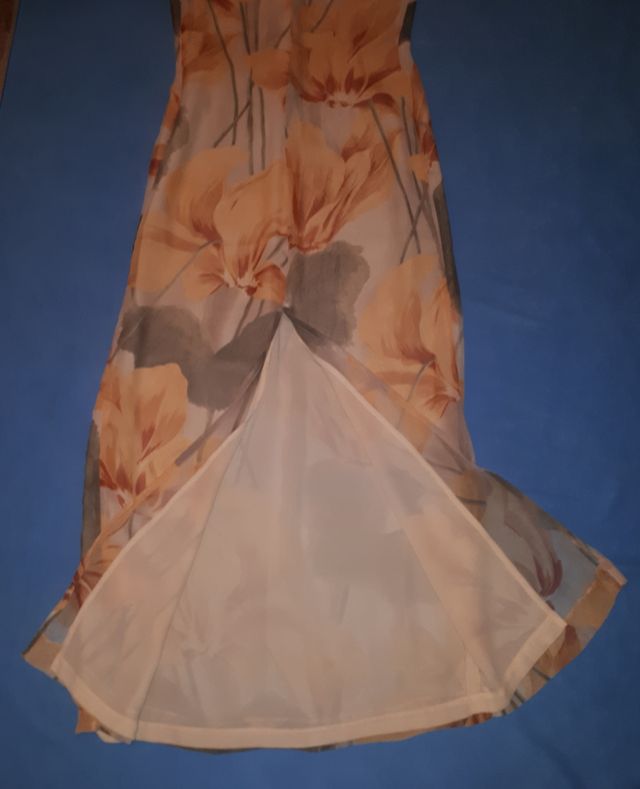 Vestido largo estampado.