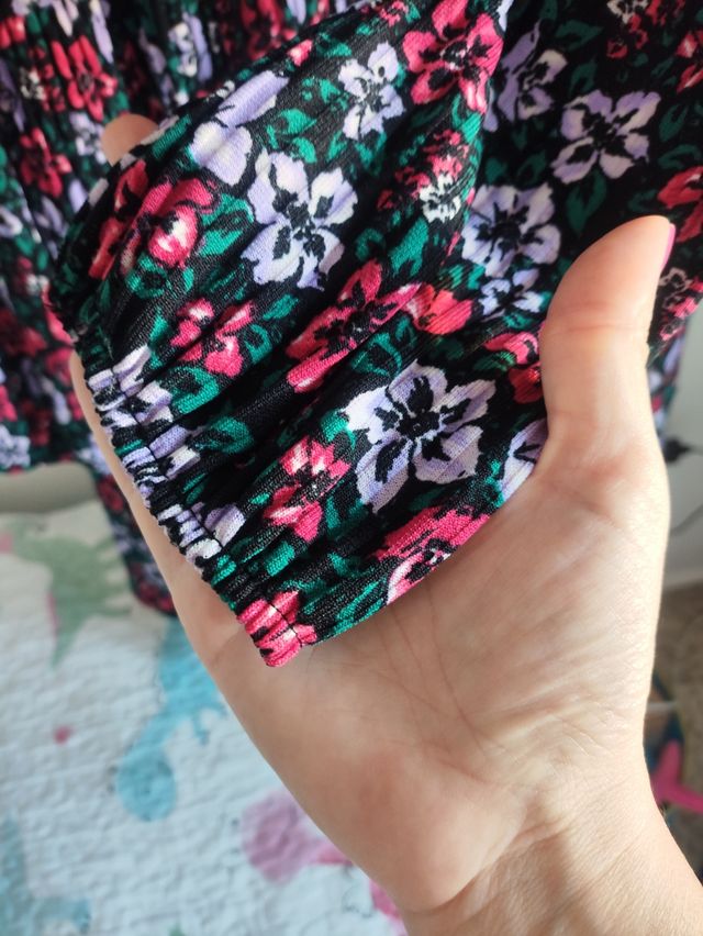 Vestido Lefties flores - Talla L