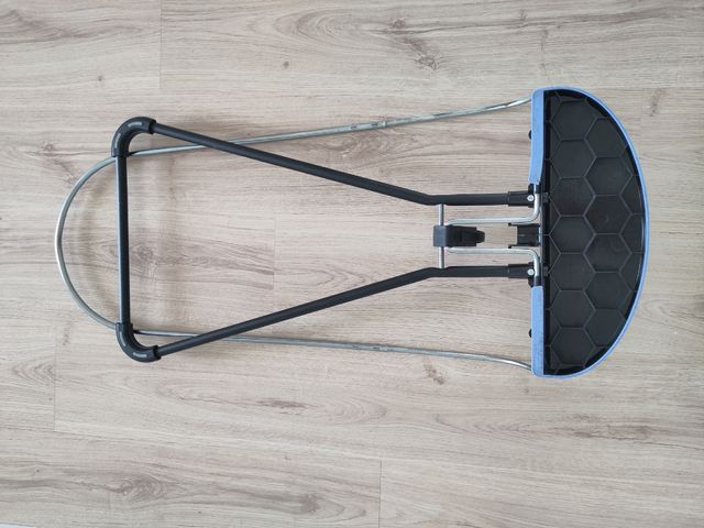 Hamaca BabyBjorn con juguete de madera