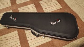 Guitarra Eléctrica Kramer de Piperrak