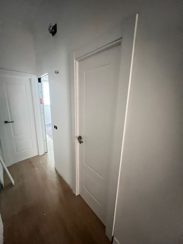 INSTALADOR DE PUERTAS (697187224)